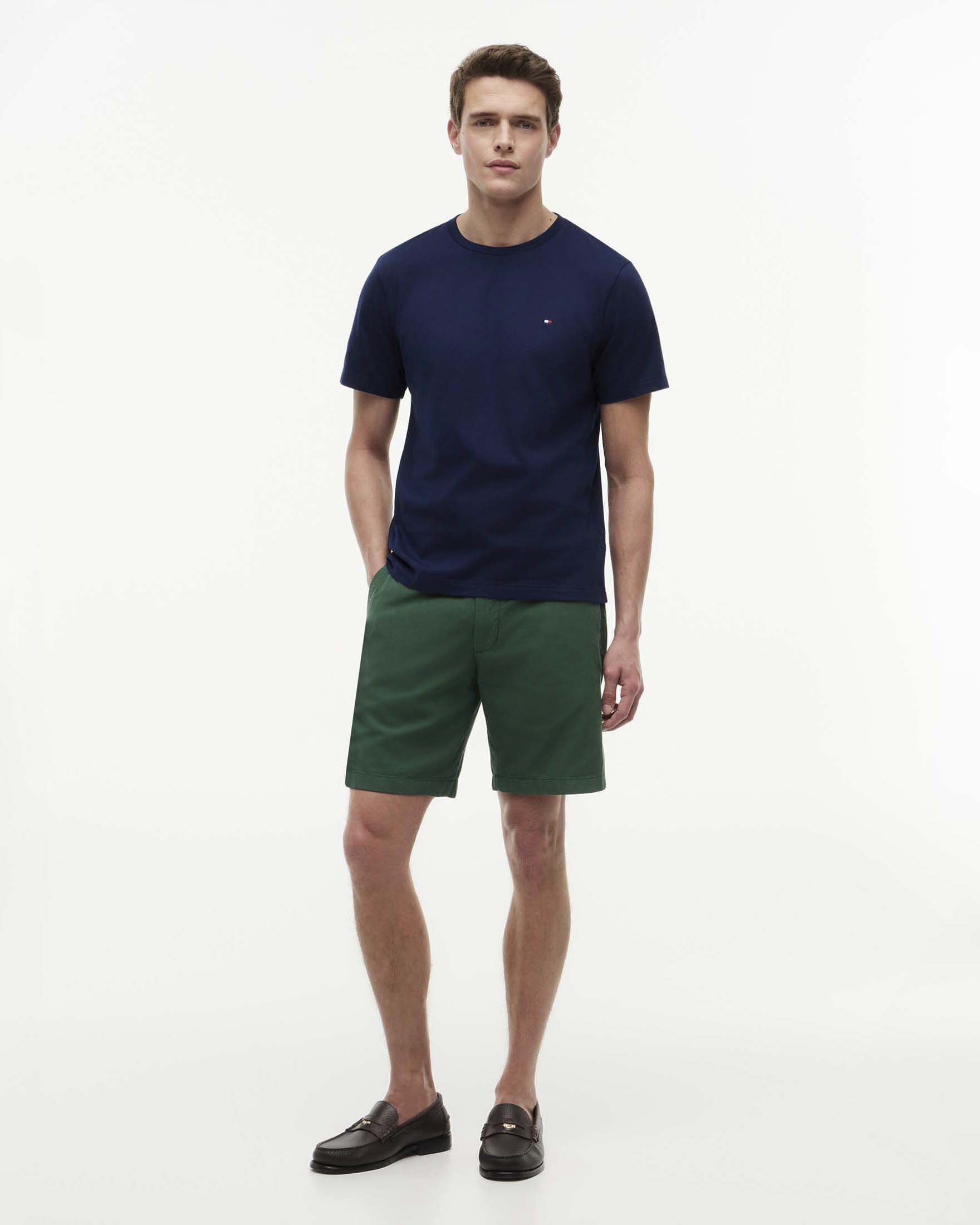 T-shirt Tommy Hilfiger blu in cotone con logo flag ricamato sul petto