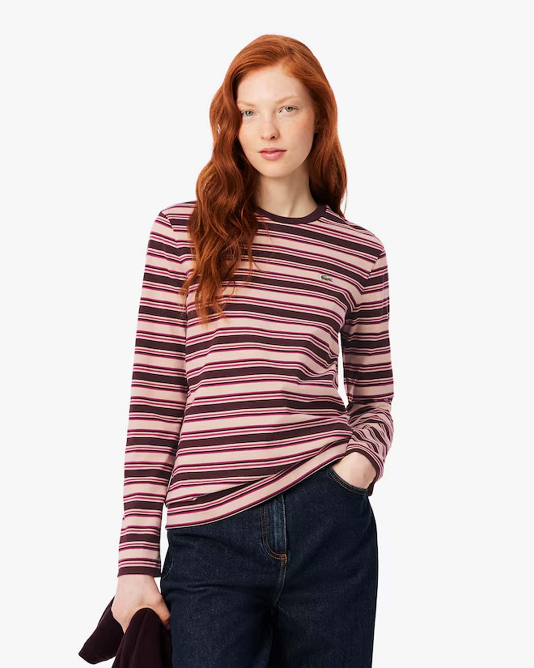 T-shirt maniche lunghe Lacoste bordeaux a righe beige e fucsia in jersey di cotone organico