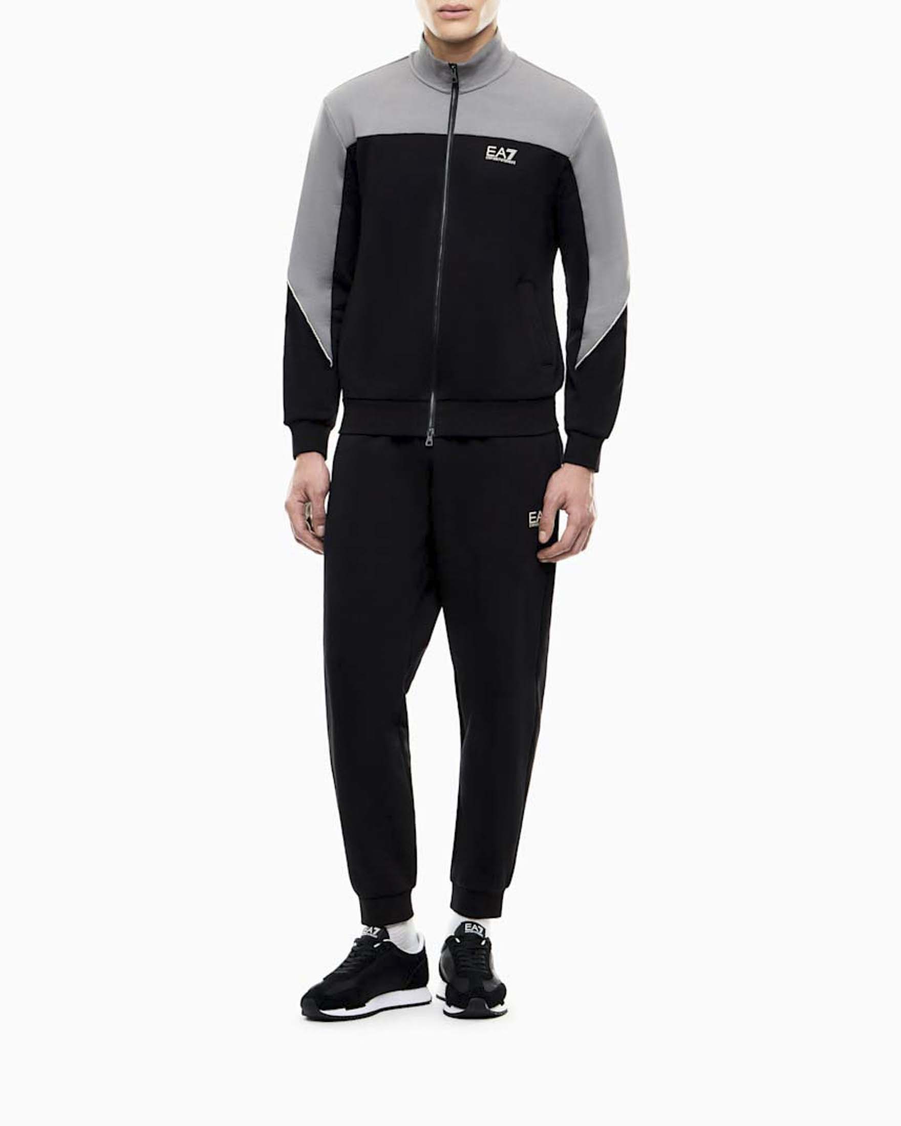 Tuta EA7 regular fit color block nera e grigia