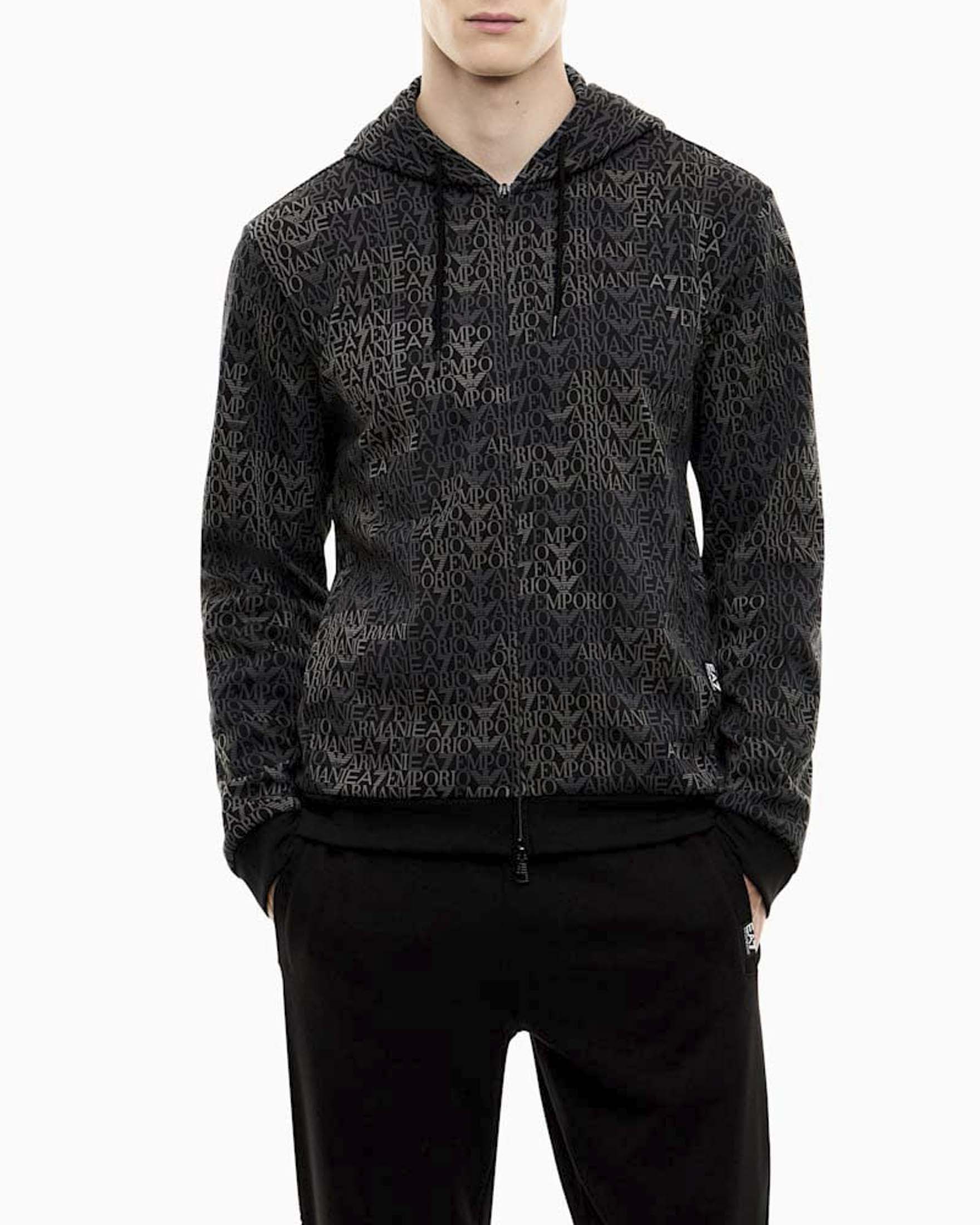 Felpa EA7 nera Logo Series full zip con cappuccio e apertura zip