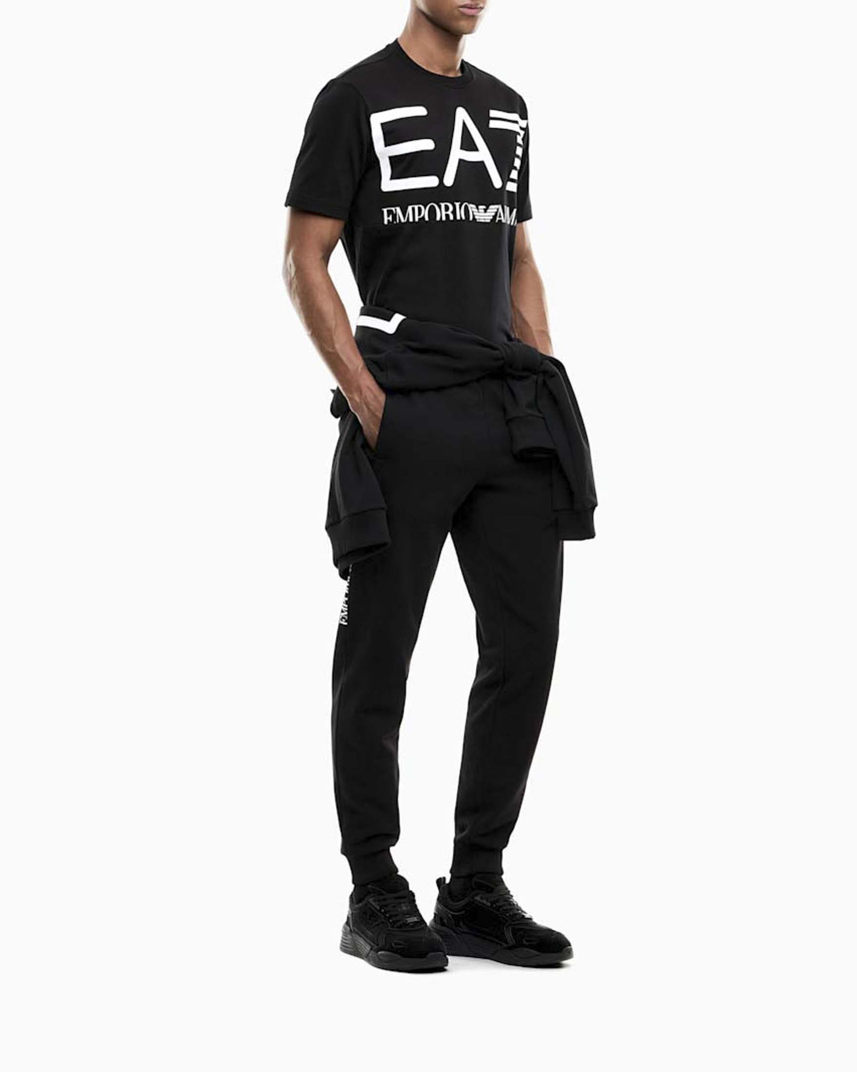 Pantaloni jogger EA7 neri Logo Series slim fit in felpa di cotone