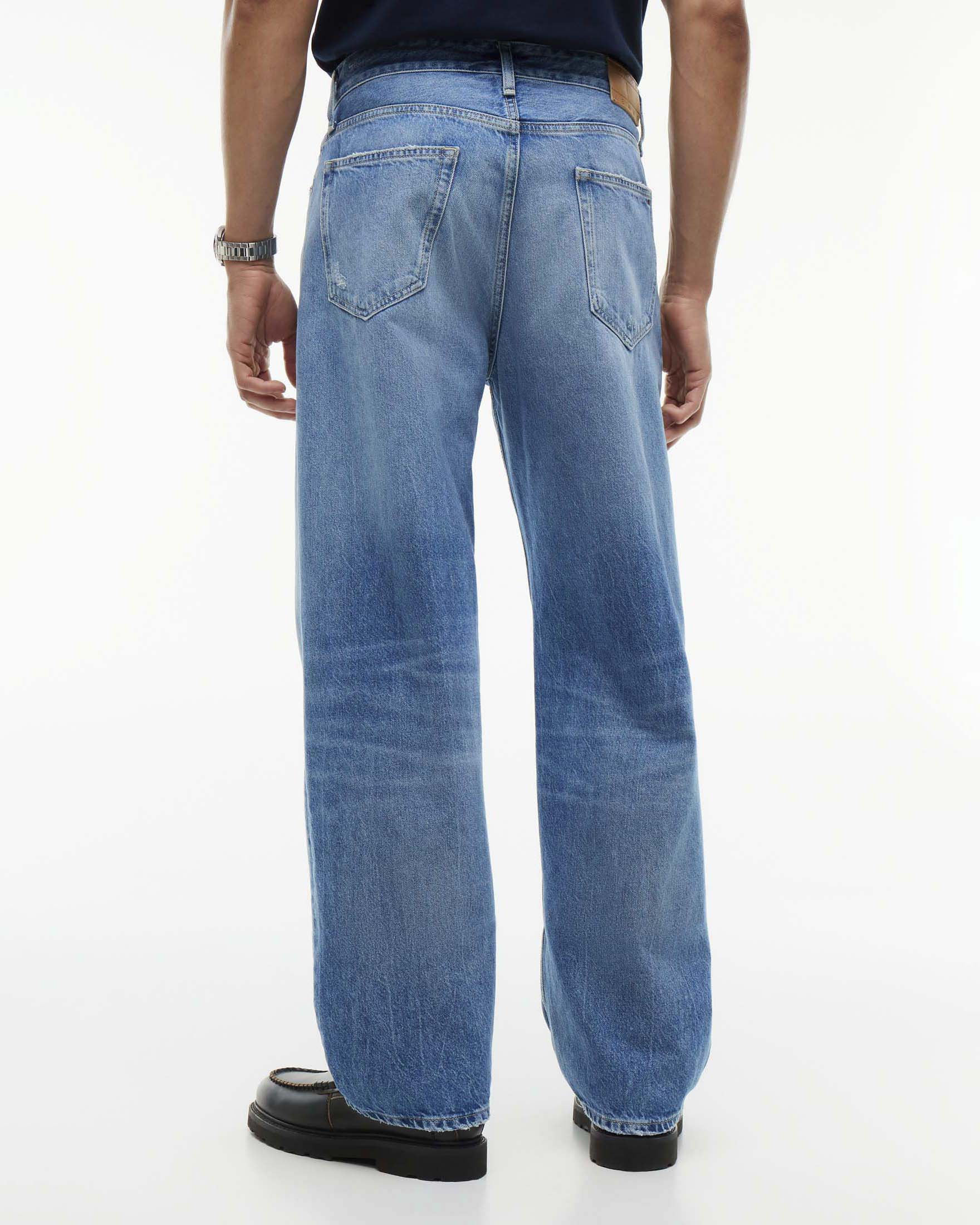 Jeans Jaimie Tommy Jeans loose straight in denim chiaro con micro abrasioni image