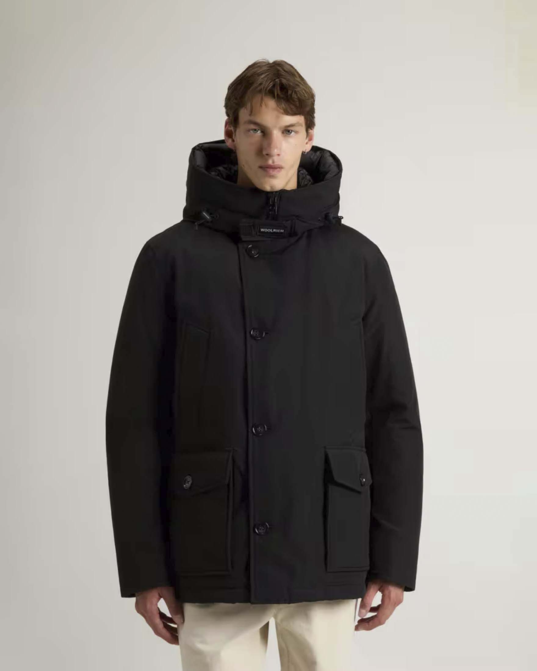 Arctic Anorak Woolrich nero in Ramar Cloth
