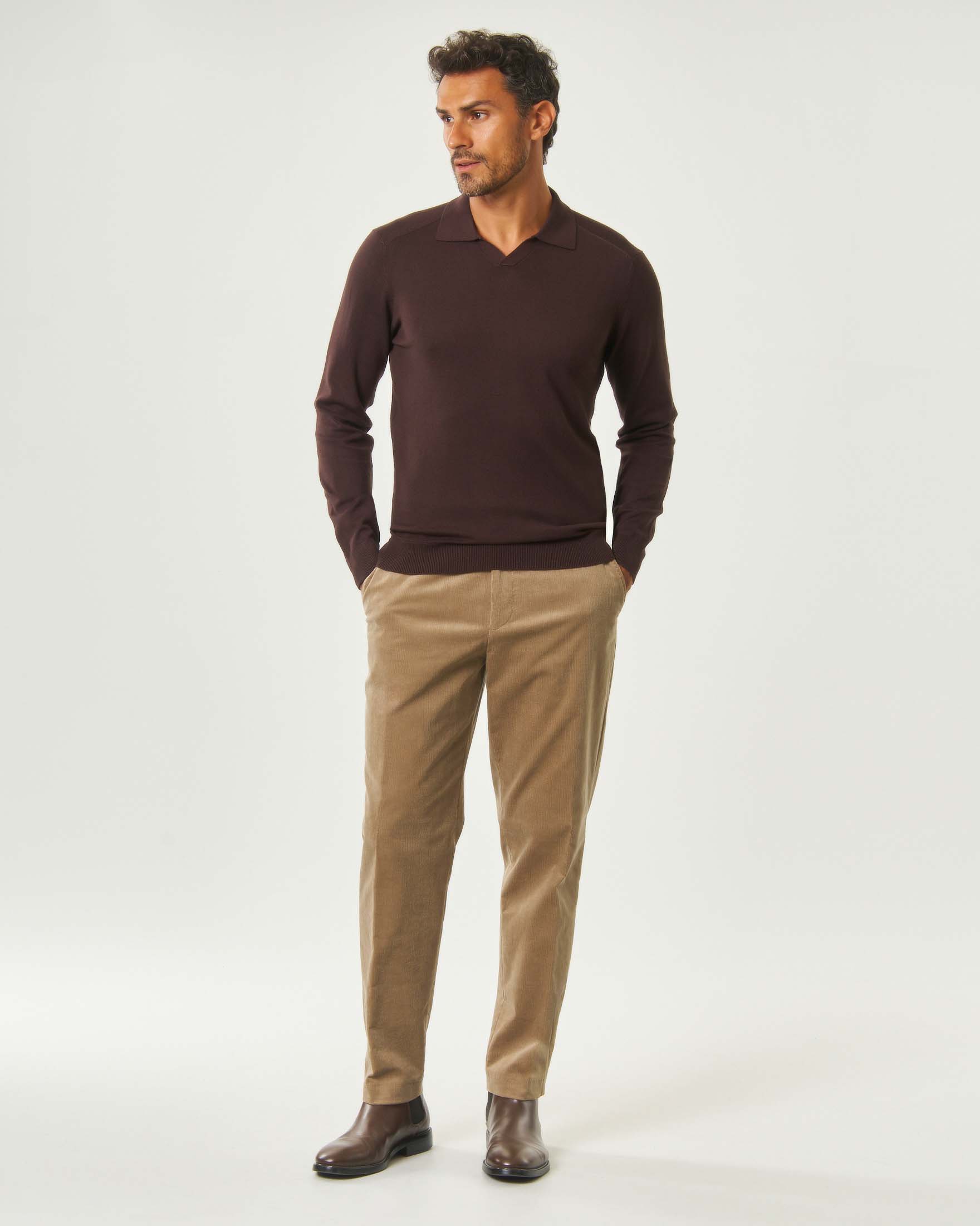Pantalone Boss C-Perin color cammello tapered fit in velluto a coste