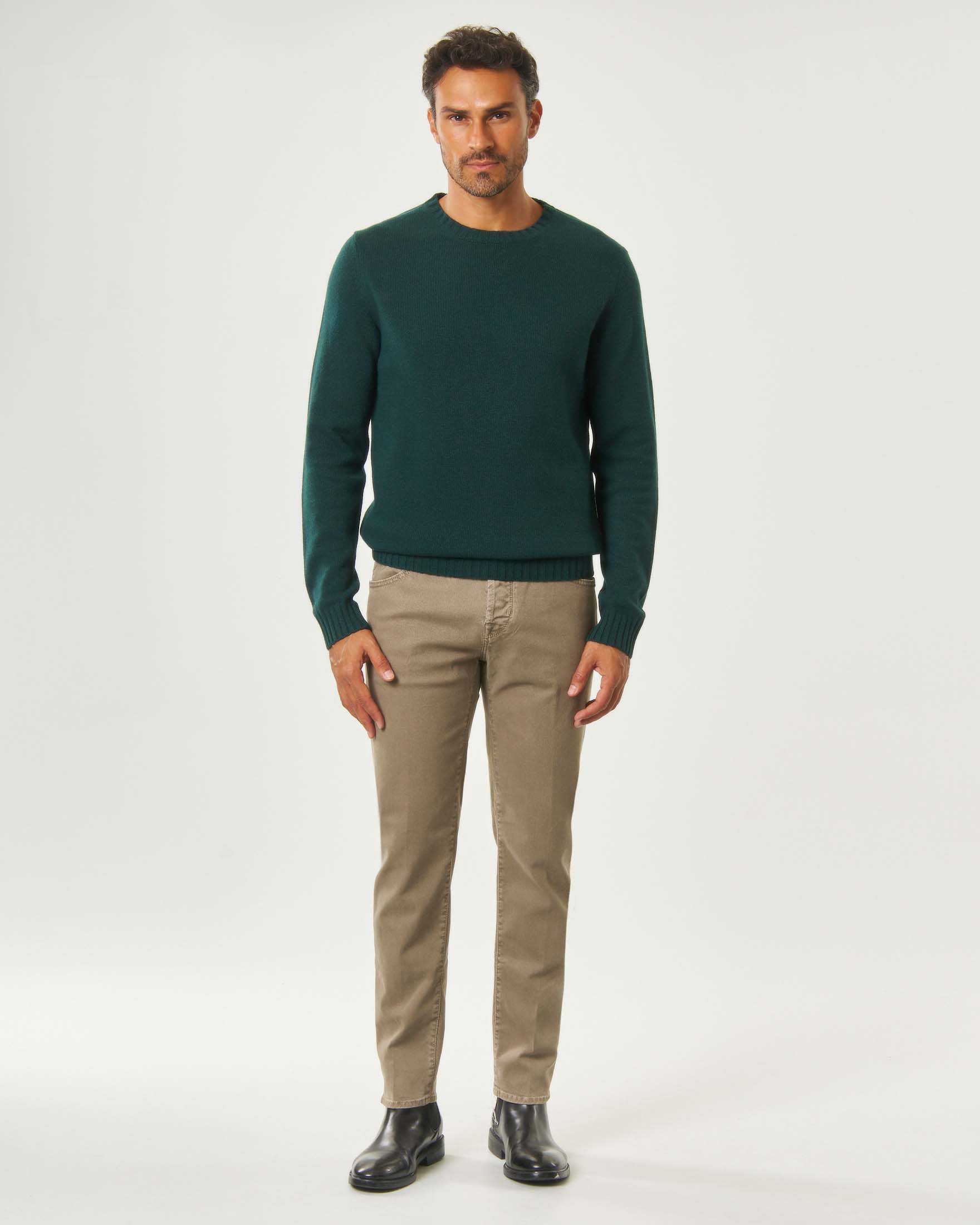 Pantaloni Jacob Cohën Scott fango cropped slim in gabardina stretch