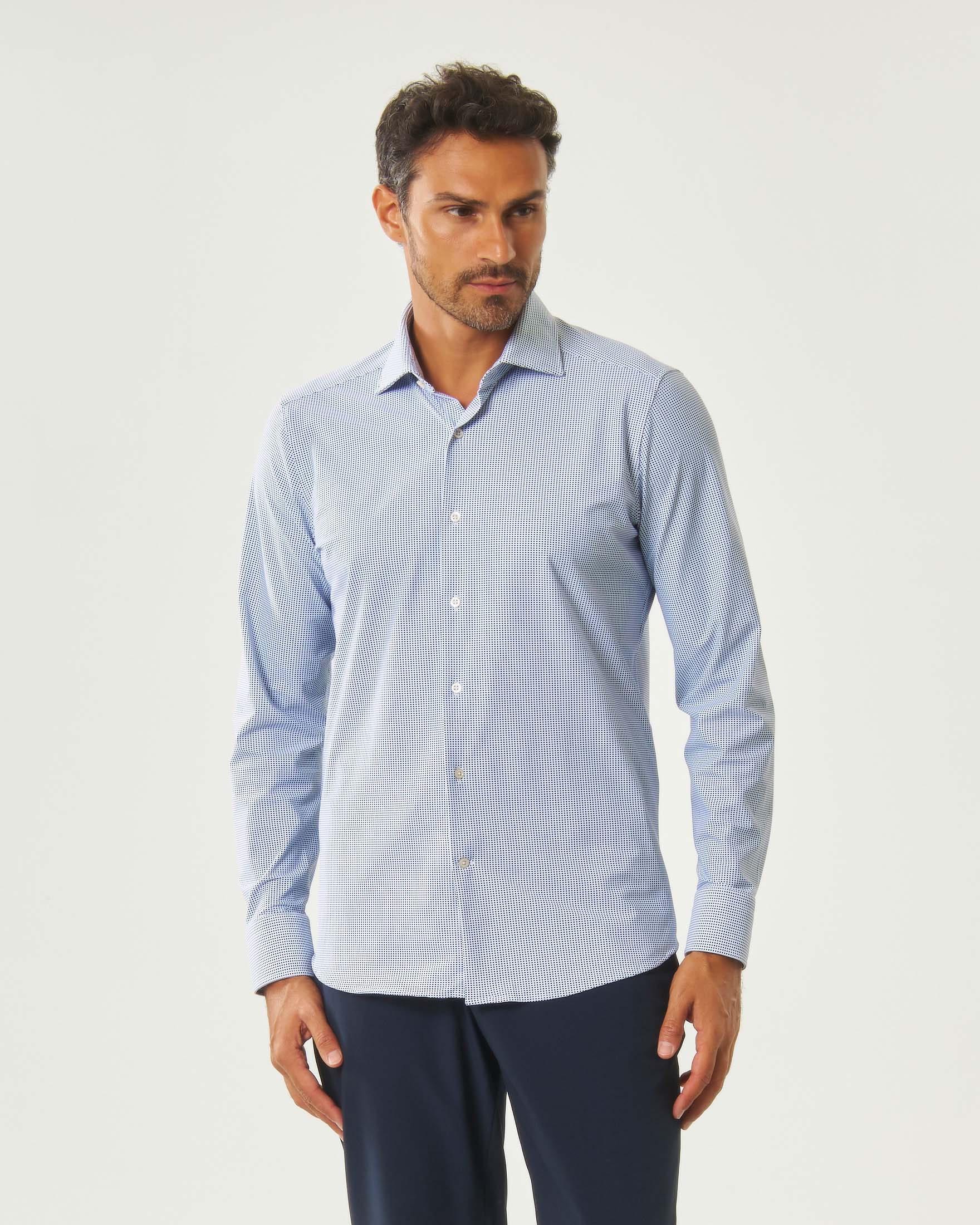Camicia Rodolfo Pellizzari in tessuto tecnico hyper comfort micro pois bianco blu con collo alla francese