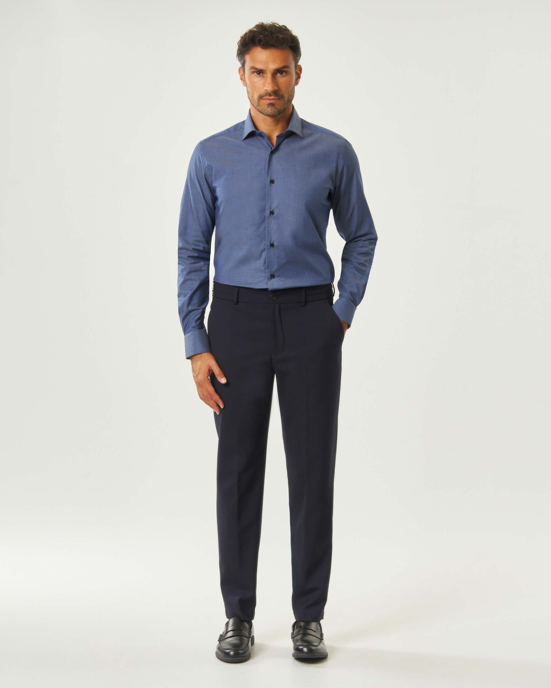 Camicia Xacus blu indaco in twill di cotone stretch tailor-fit