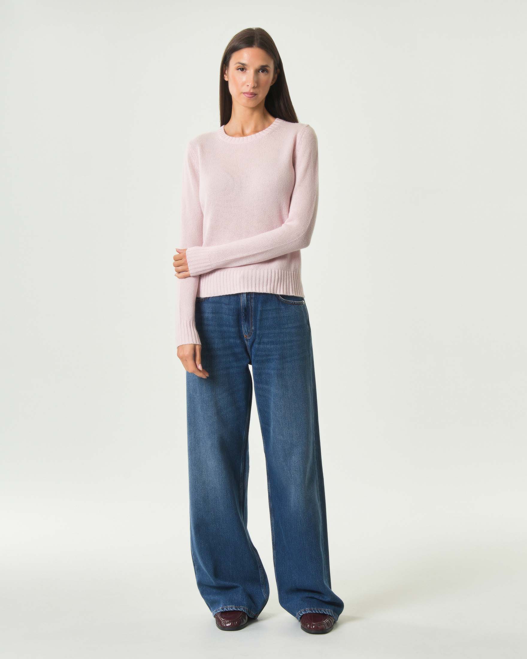 Maglia girocollo Cachemire Line rosa in puro cashmere con bordi a costine image