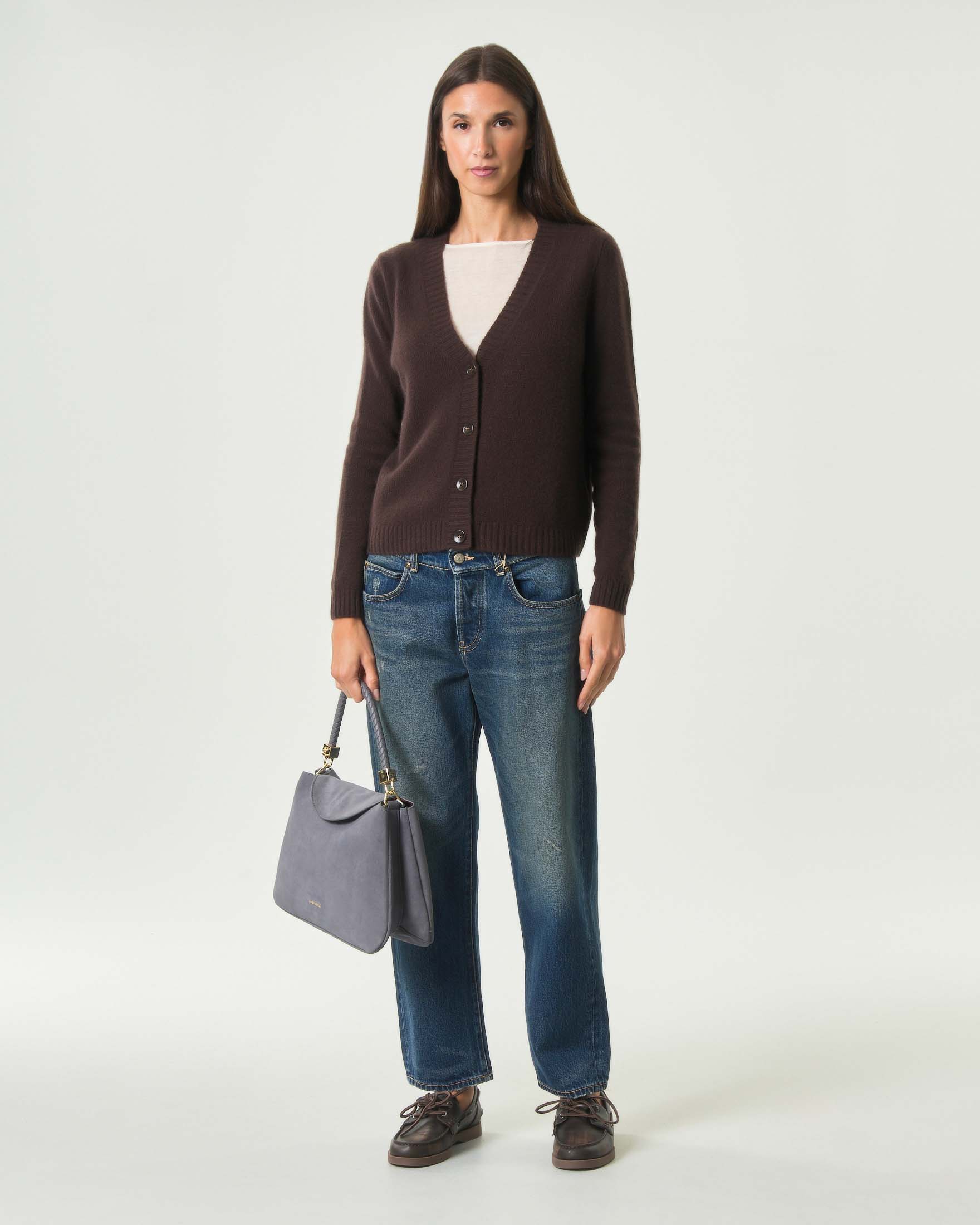 Cardigan Cachemire Line marrone in puro cashmere con scollo a V e bordi a costine image