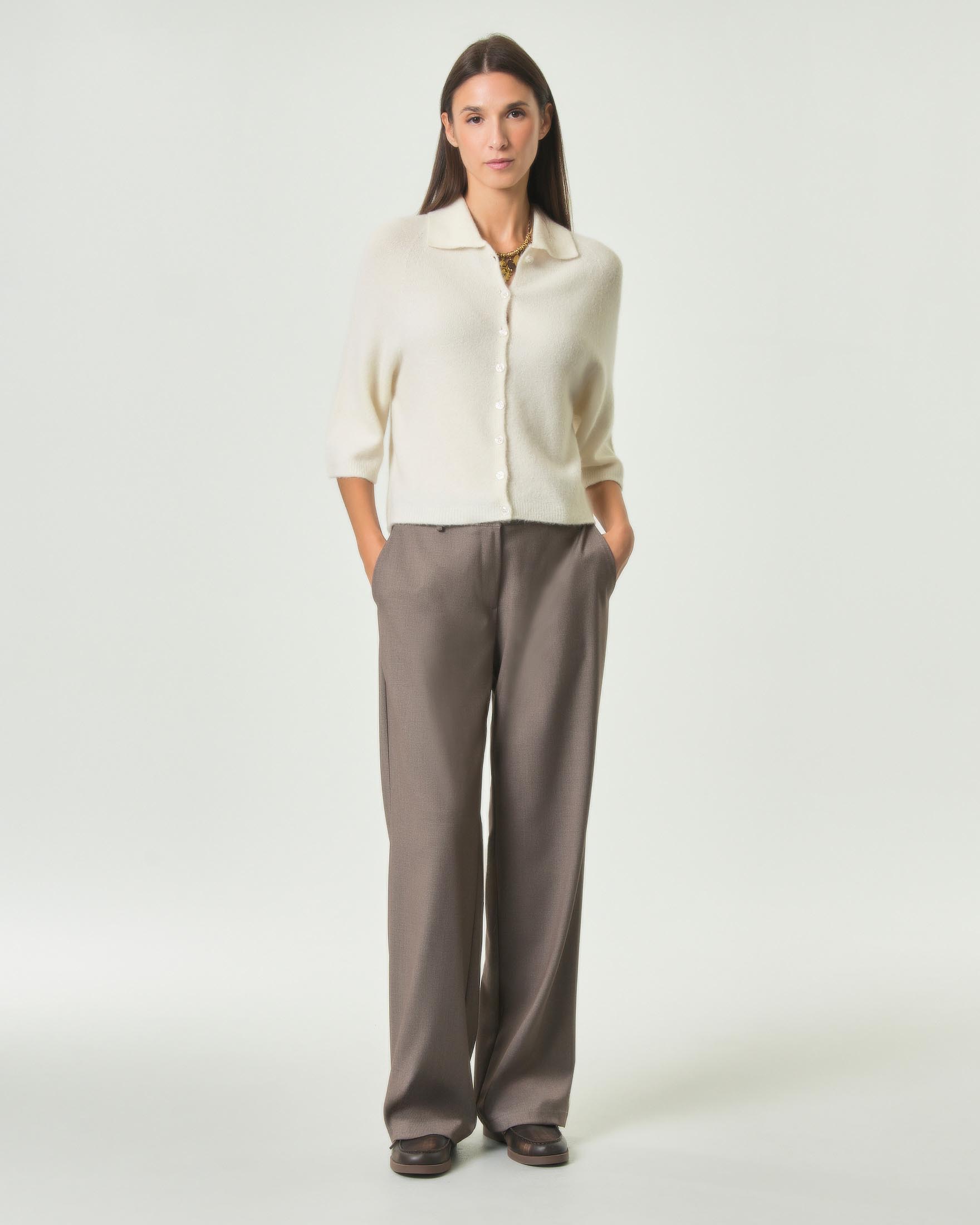 Cardigan Hlo! color panna in misto alpaca e lana con collo a camicia e maniche a tre quarti image