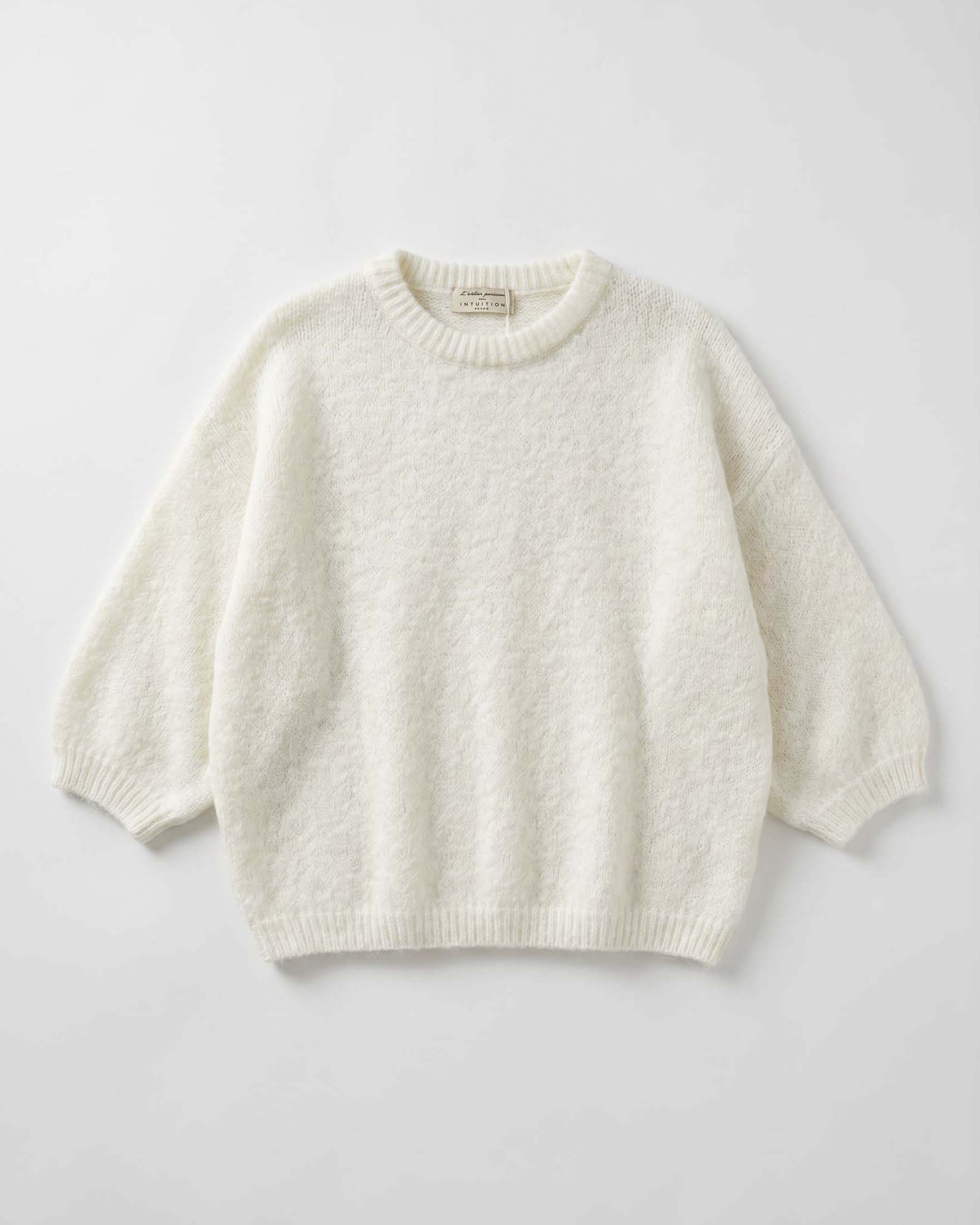 Maglia boxy Intuition Paris color panna in mohair con maniche a tre quarti e bordo scollo a coste