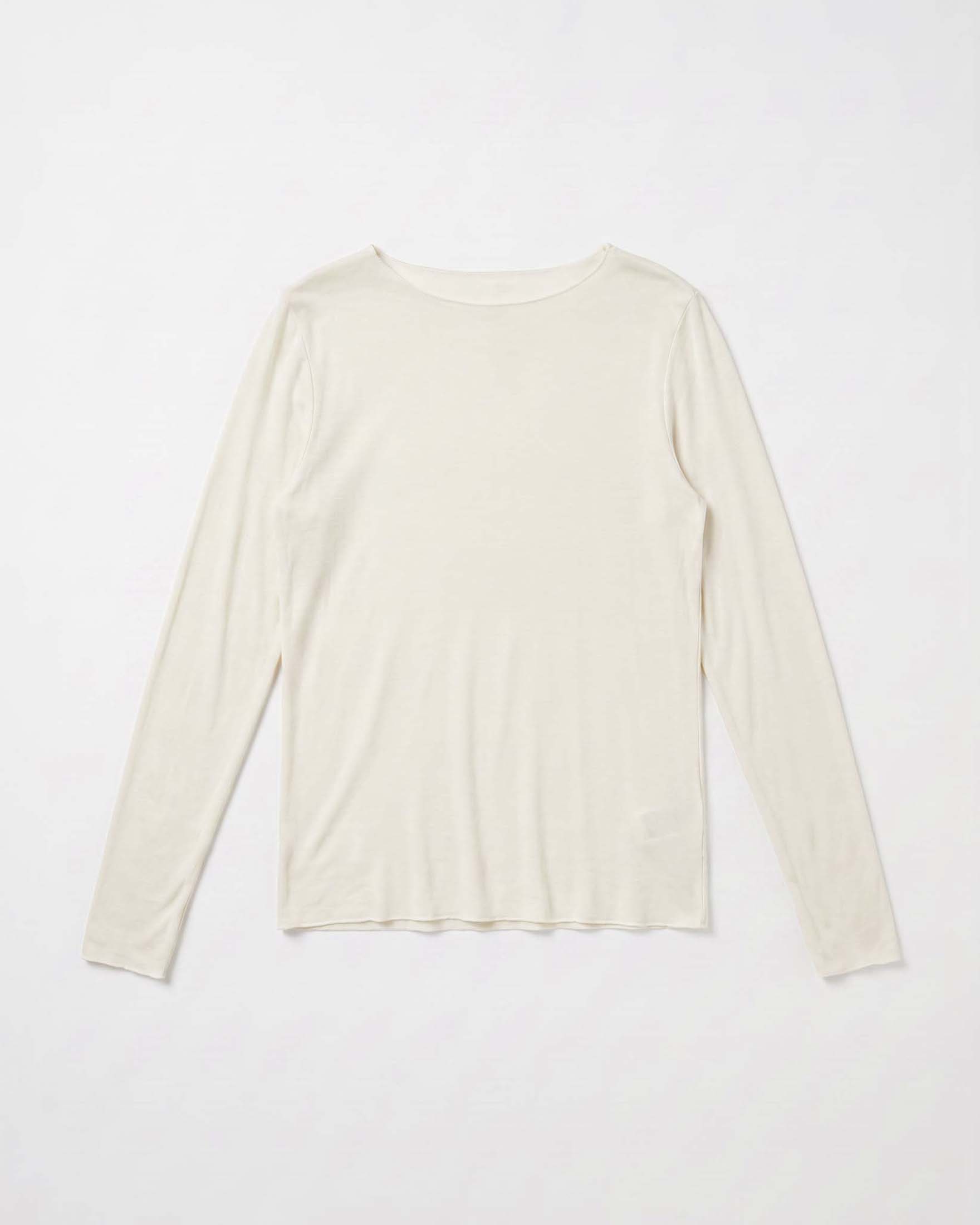 Maglia a maniche lunghe Intuition Paris burro in cashmere e modal stretch con scollo a barchetta