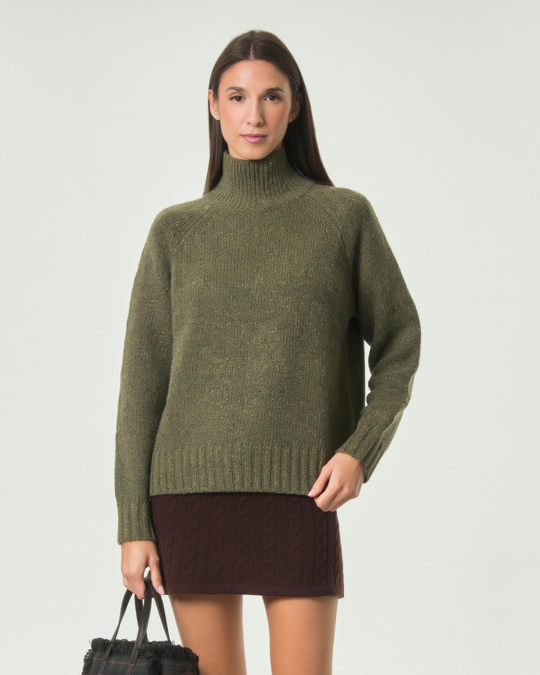 Maglia lupetto Meghan MC2 Saint Barth verde militare in misto lana Donegal a trecce effetto bottonato