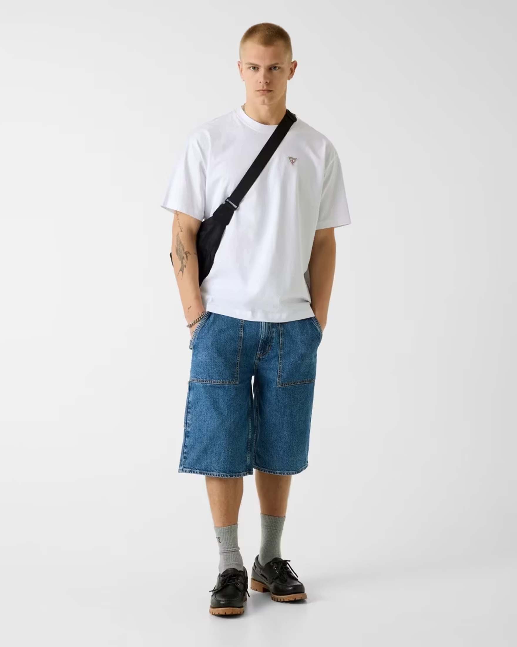 T-shirt Guess Jeans bianca relaxed fit in cotone