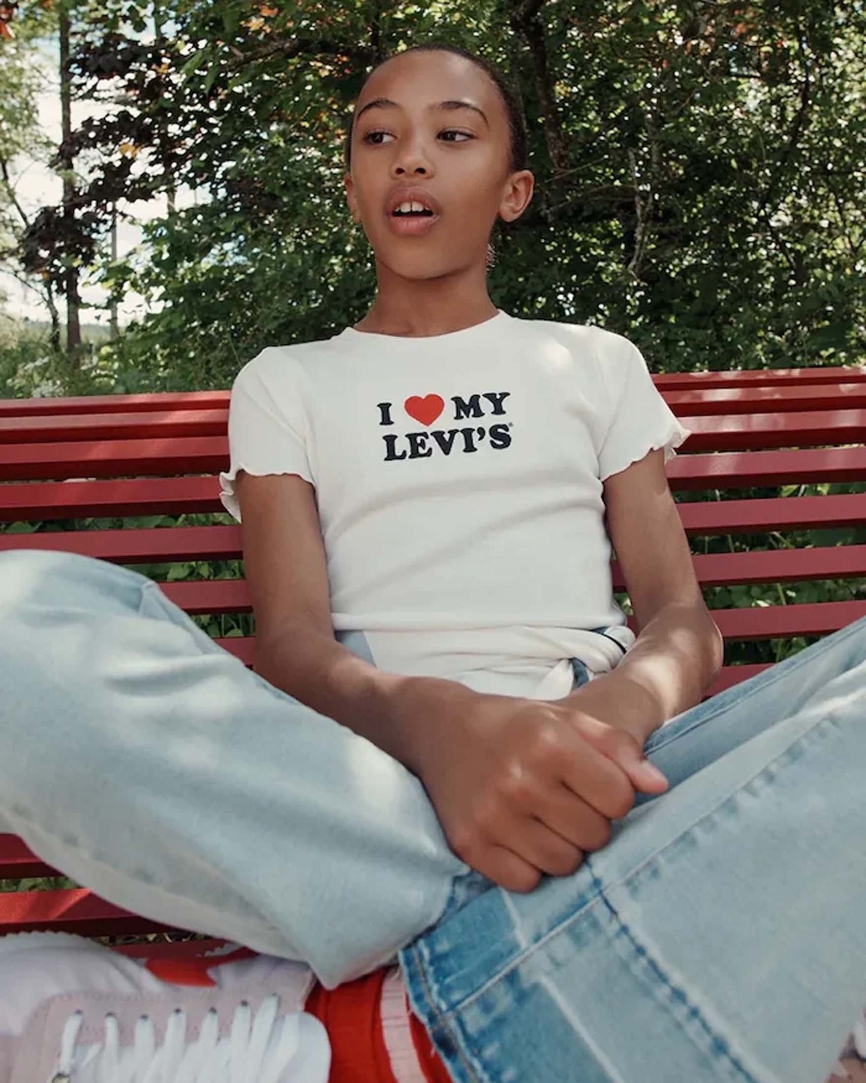 T-shirt bianca Levi's con scritta I love my Levi's