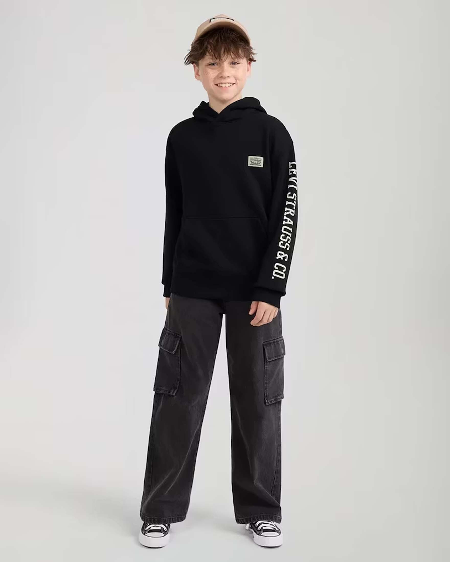 Felpa nera Levi's in cotone stretch cappuccio e stampa bianca