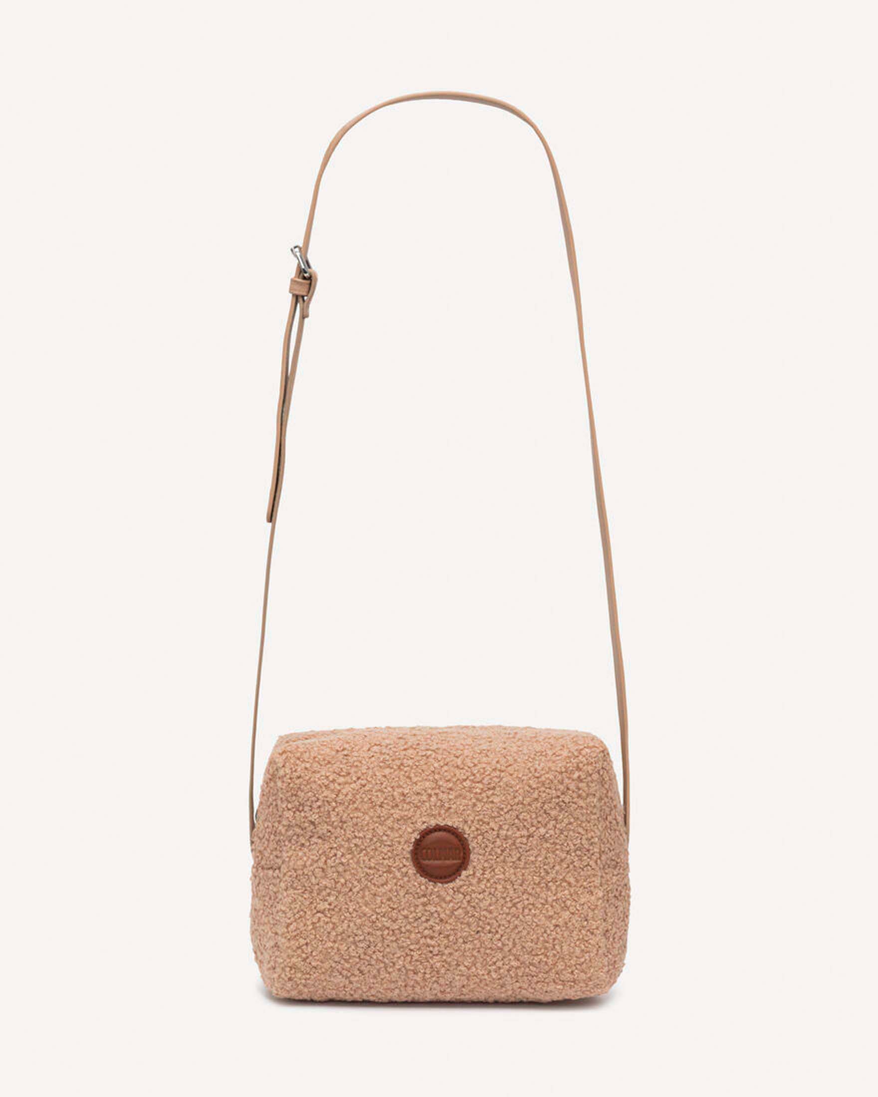Borsa a tracolla teddy Colmar Originals cammello in pelliccia sintetica con chiusura zip