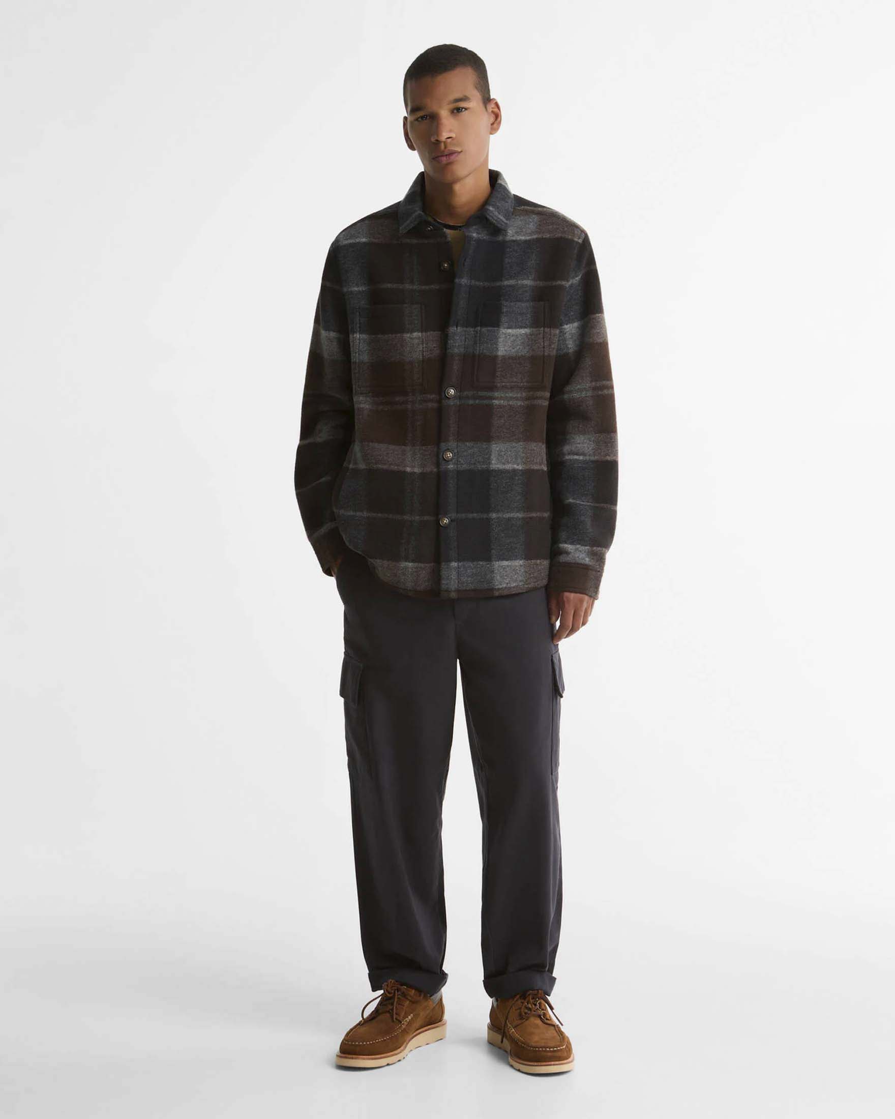Overshirt Barbour Woodlane in misto lana tartan check marrone e grigio