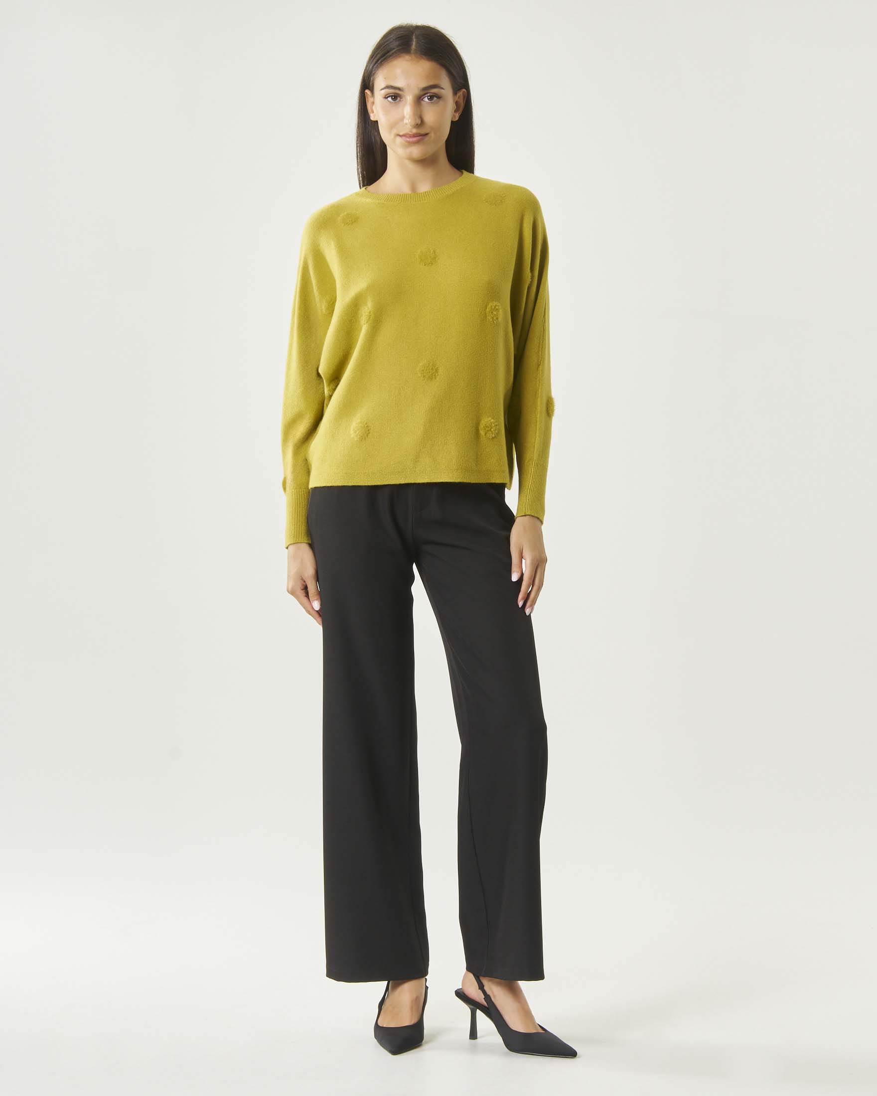 Pantaloni dritti Hlo! neri effetto lana con pinces sul retro e chiusura zip e bottone