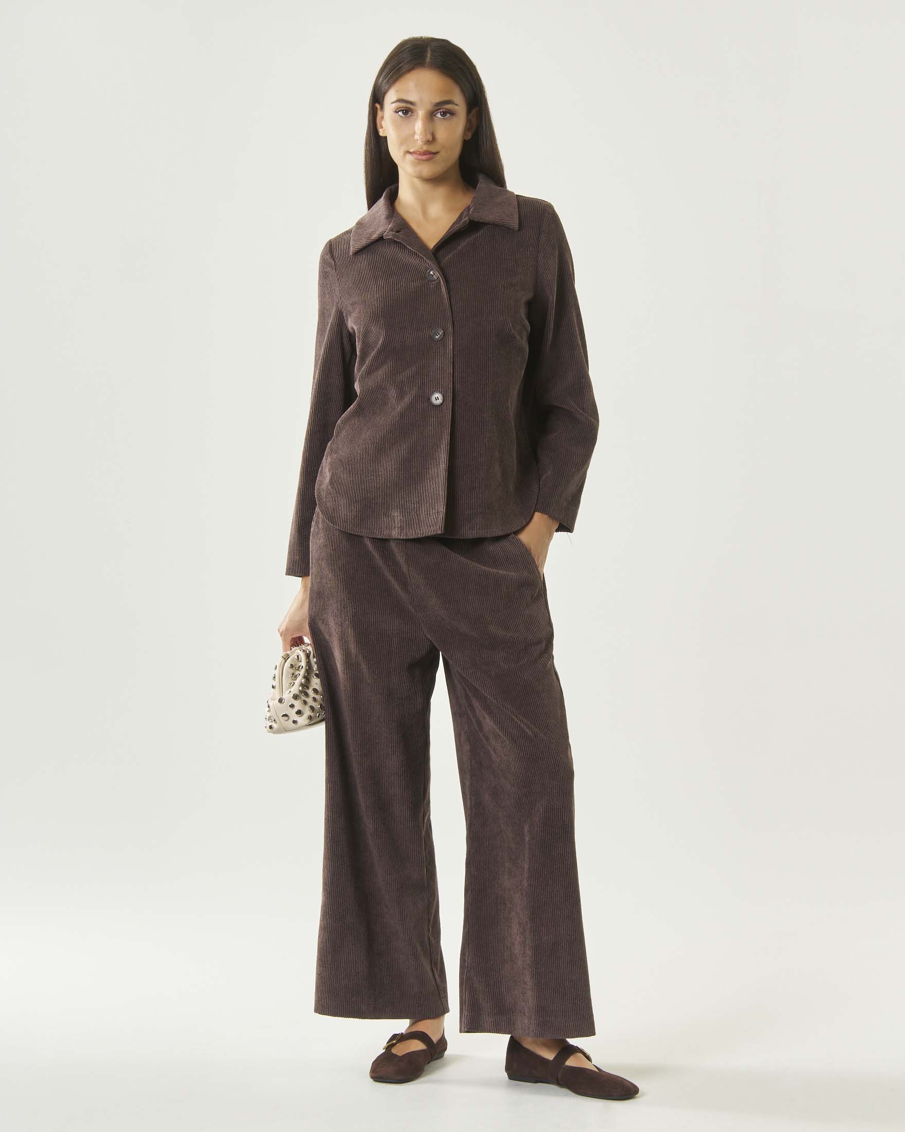 Pantaloni wide leg Jurerê marroni in velluto a coste con vita elasticizzata e tasche alla francese