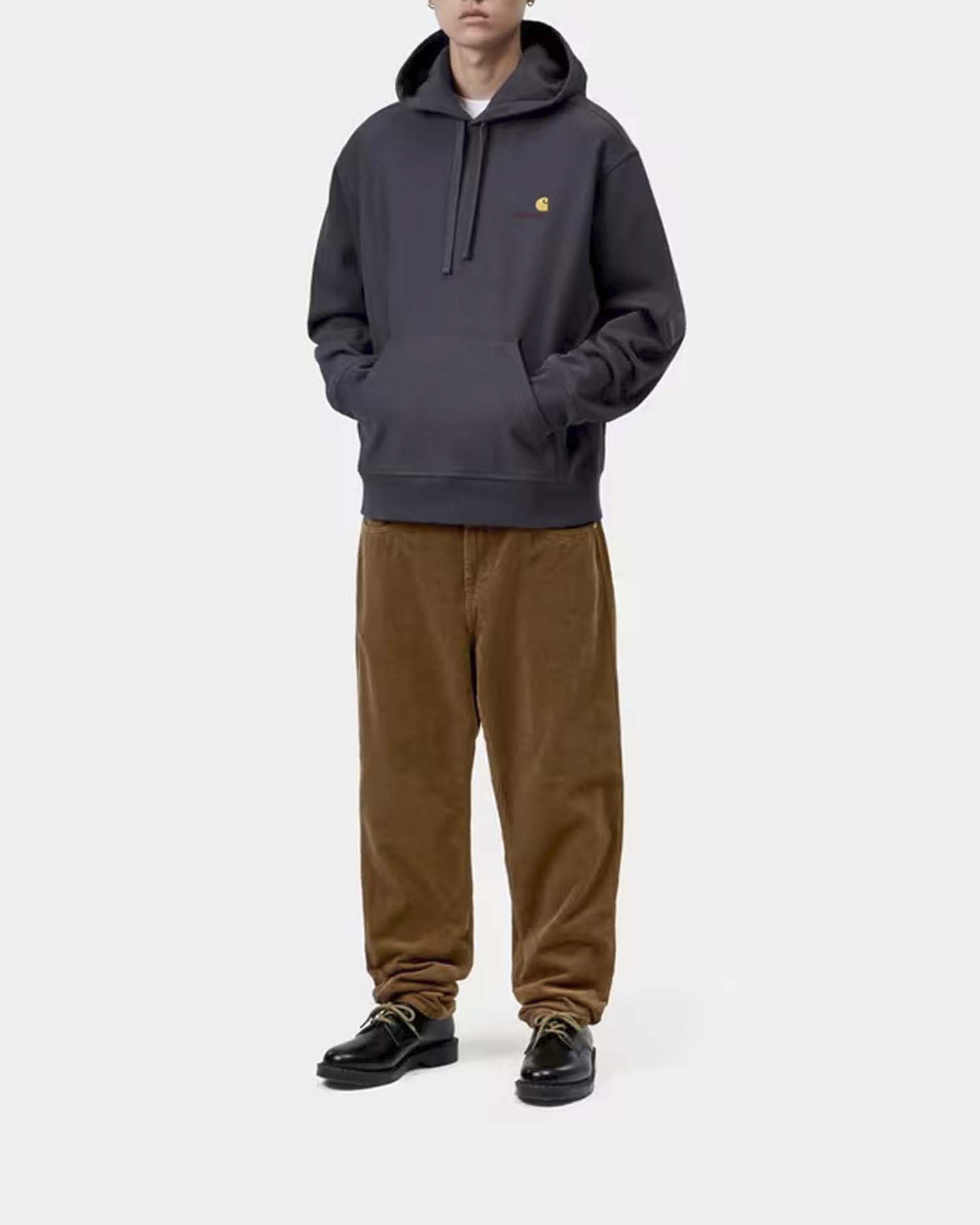 Pantaloni Carhartt Newel Pant relaxed tapered fit in velluto a coste color caramello