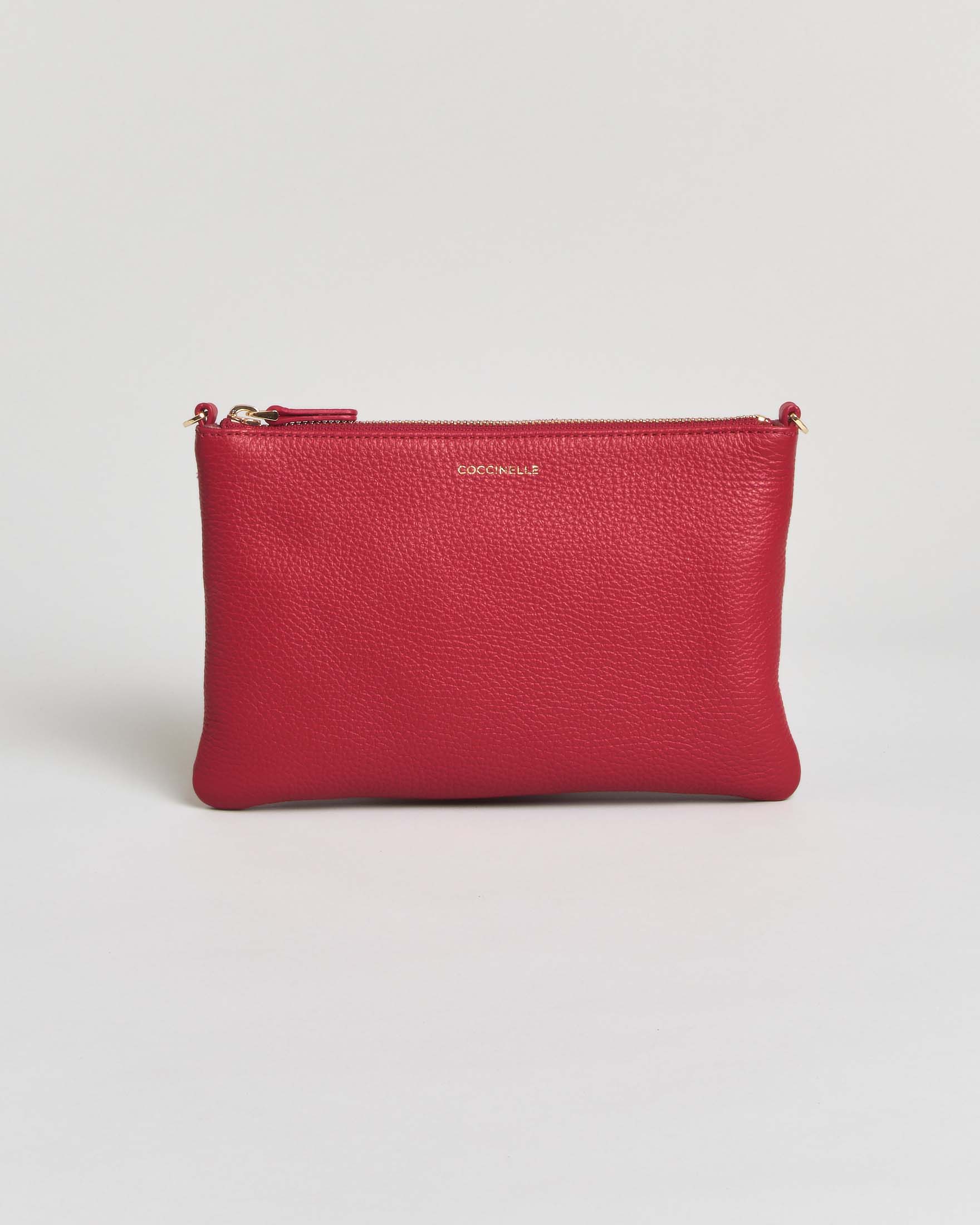 Best Crossbody Small Coccinelle rossa in pelle martellata con tracolla regolabile e chiusura zip