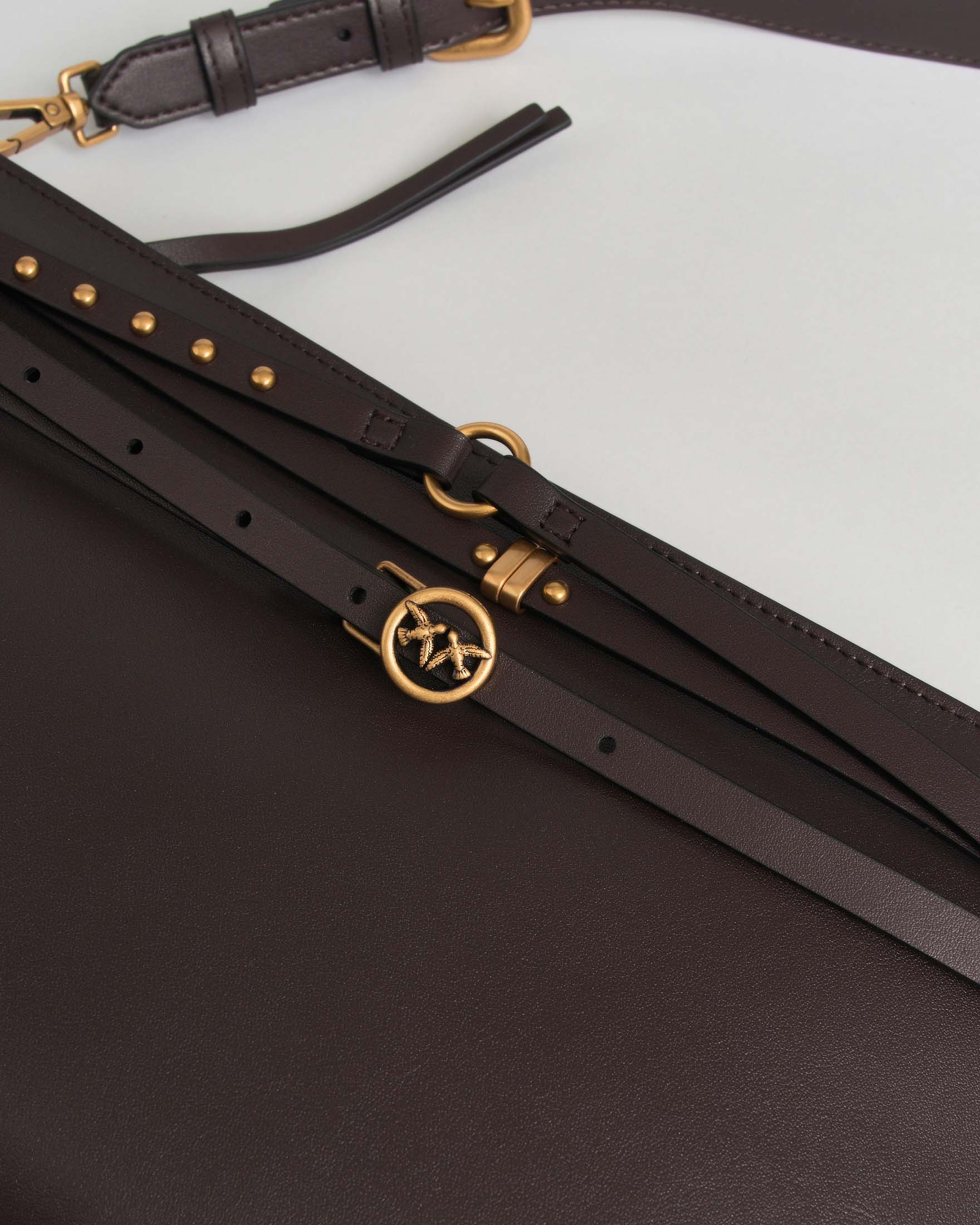 Borsa a spalla media Belt Bag Pinko color moro in pelle liscia con decorazioni metalliche dorate image