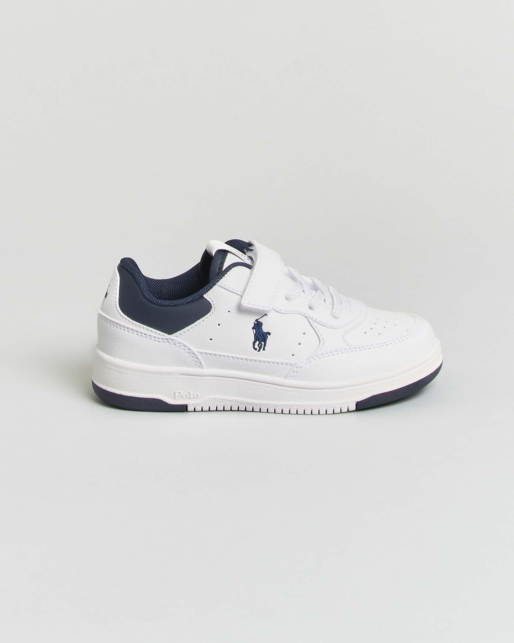 Sneakers Polo Ralph Lauren bianche in ecopelle con finiture blu